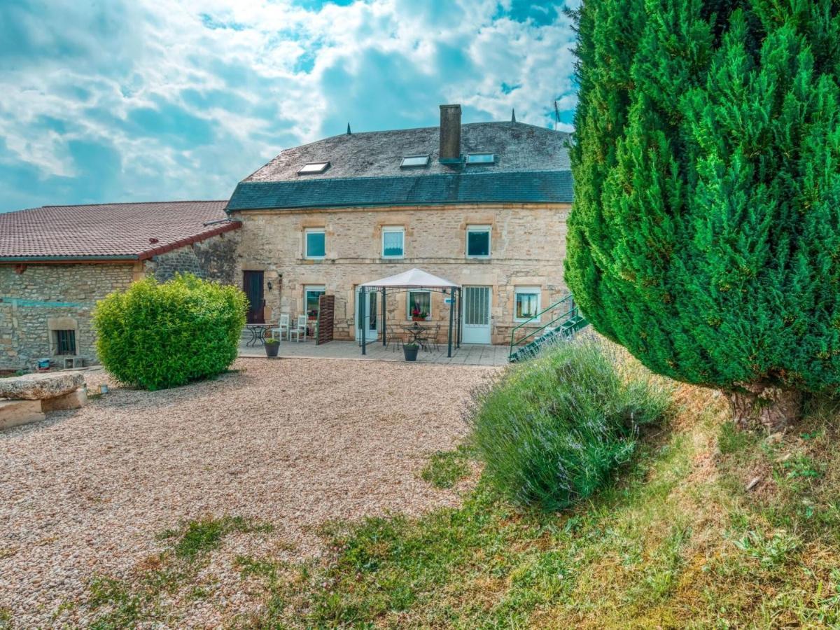Authentic Cottage In Nouart Near Forest Extérieur photo